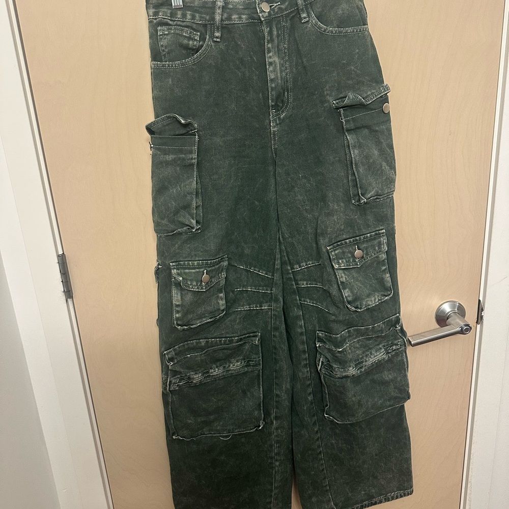 Fashion Nova Lily High Rise Cargo Jeans - Green
